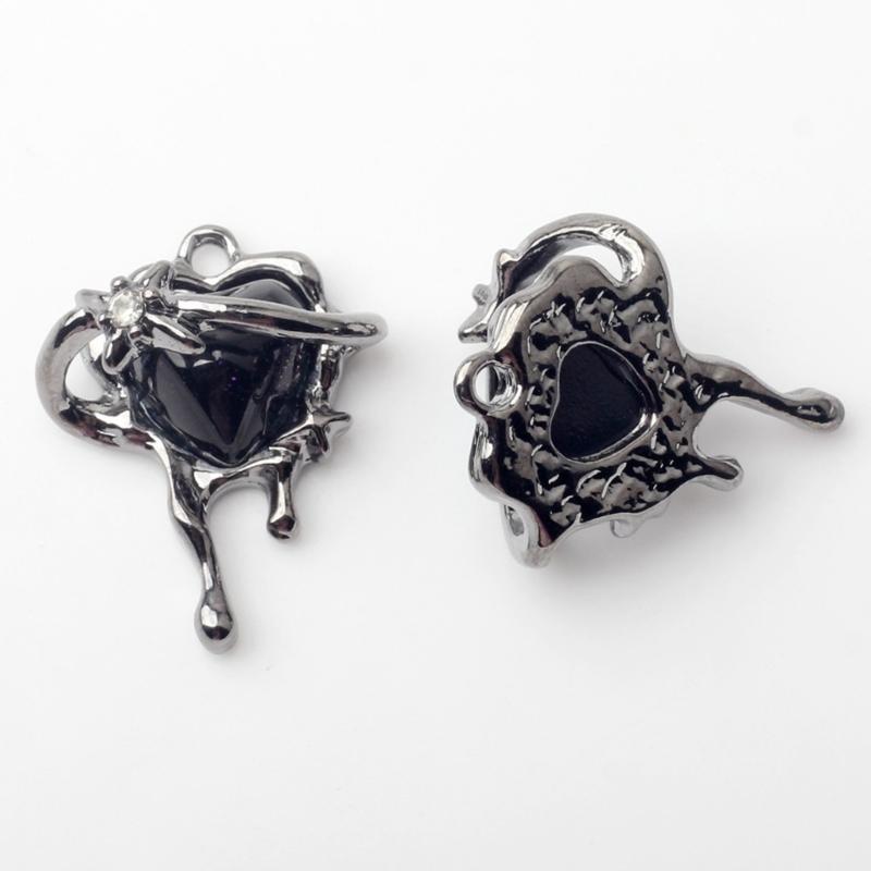 Fashionable Heart Pendant Necklace Handmade Love Cross Neckchain Stylish Clavicle Chain for Women Girls Elegant Choker