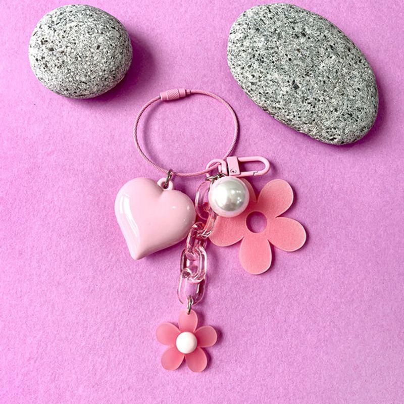 

SATTCHI PK ШАРМ ДЛЯ СУМКИ С СЕРДЦЕМ И ЦВЕТКОМ pink