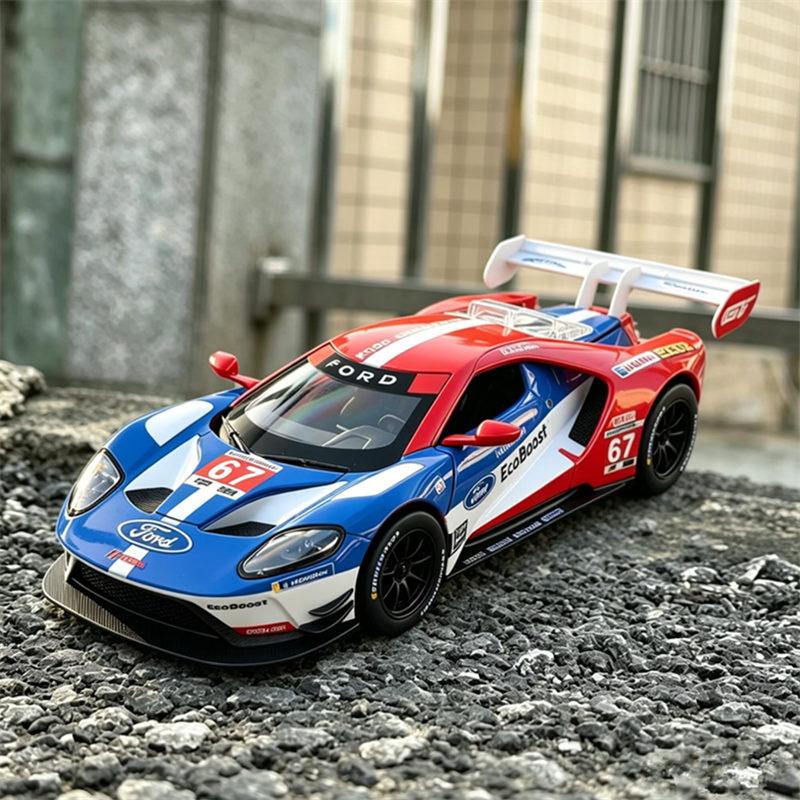 1:24 Ford GT LM GTE Alloy Sports Car Model Diecasts Metal Track Racing Car Vehicles Model Simulation Sound and Light Collection
