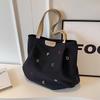 Sac fourre-tout grande capacité pour femme, Fermeture éclair durable et dragonne, Pour étudiants, travail, usage quotidien, Noir avec lettres brodées colorées