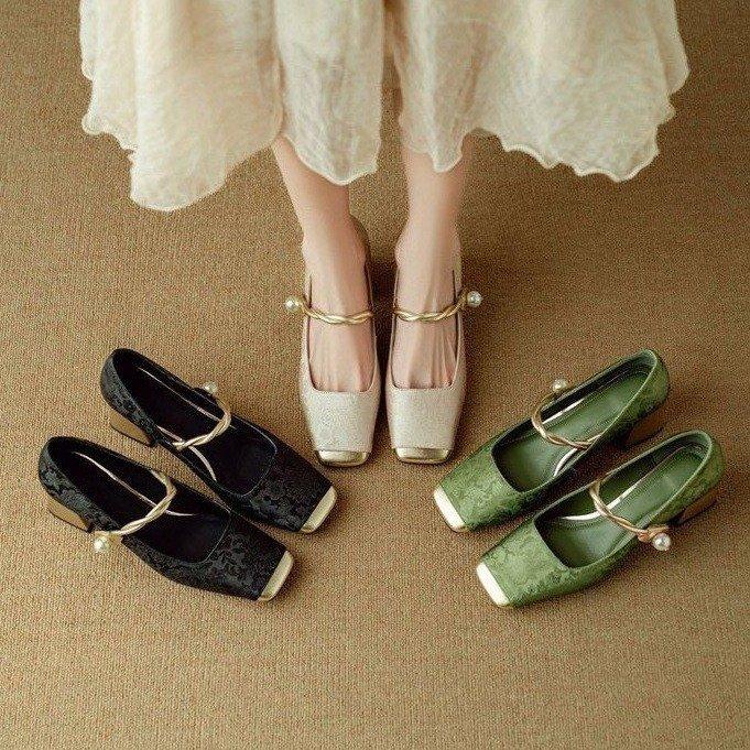 Spring high heels women's one-word single shoes new Chinese style color matching square head Mary Jane shoes French pearl thick heel