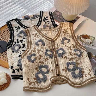 Retro Crochet Hollow Out V-neck Vest Female Korean Embroidery Fashion Single Breasted Sleeveless Vest French Casual Outwear Tops