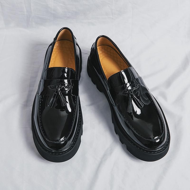 Fashion Men Business Loafers Men Thick Soled Wear-resistant Comfortable Fashionable Big Head Leather Shoes Men Tassel Shoes Size 38-45