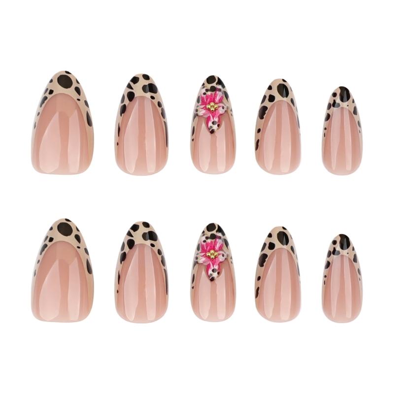 Press on Nail Short Almond Acrylic Autumn Winter Leopard Floral Designs Nail Stick on Nail For Fashion Women And Parties