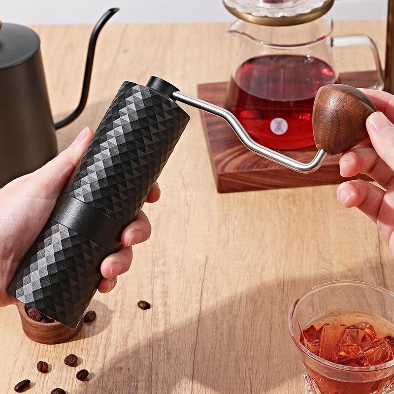 Compact Steel Core Manual Coffee Grinder - Hand-Powered Mill for Fresh Coffee Beans