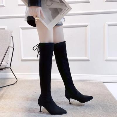 Botas longas femininas elegantes de salto fino inverno 2024 saltos altos em promoção liquidação de moda bota chique feminina cano alto