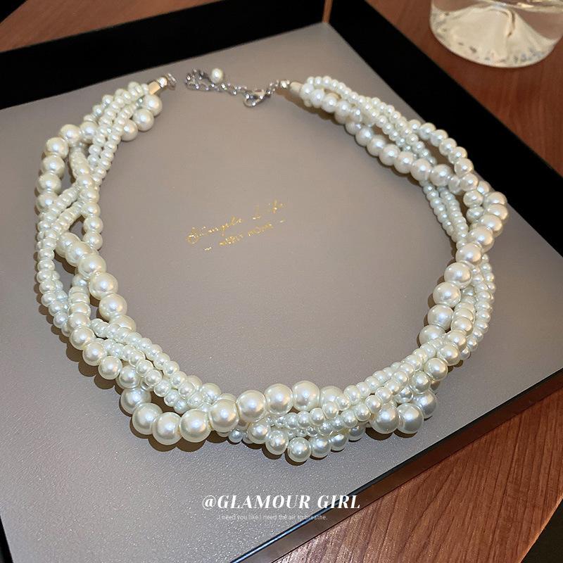 Twist winding multi-layer pearl necklace French retro fashion temperament collarbone chain personalized versatile design sense necklace