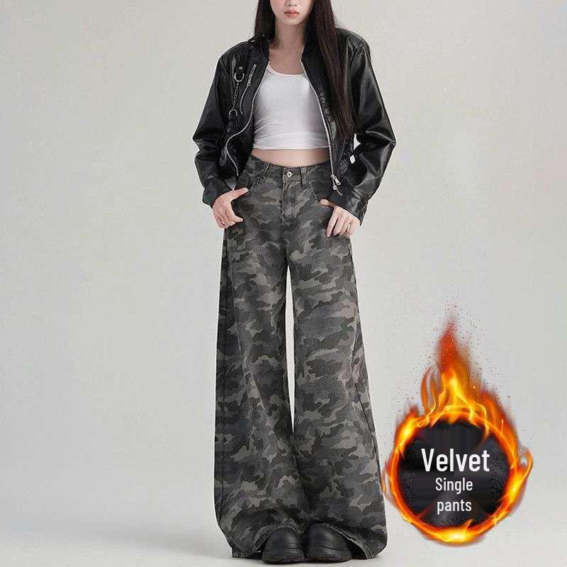 Women s Camouflage Wide-Leg Velvet Lined Winter Jeans Medium