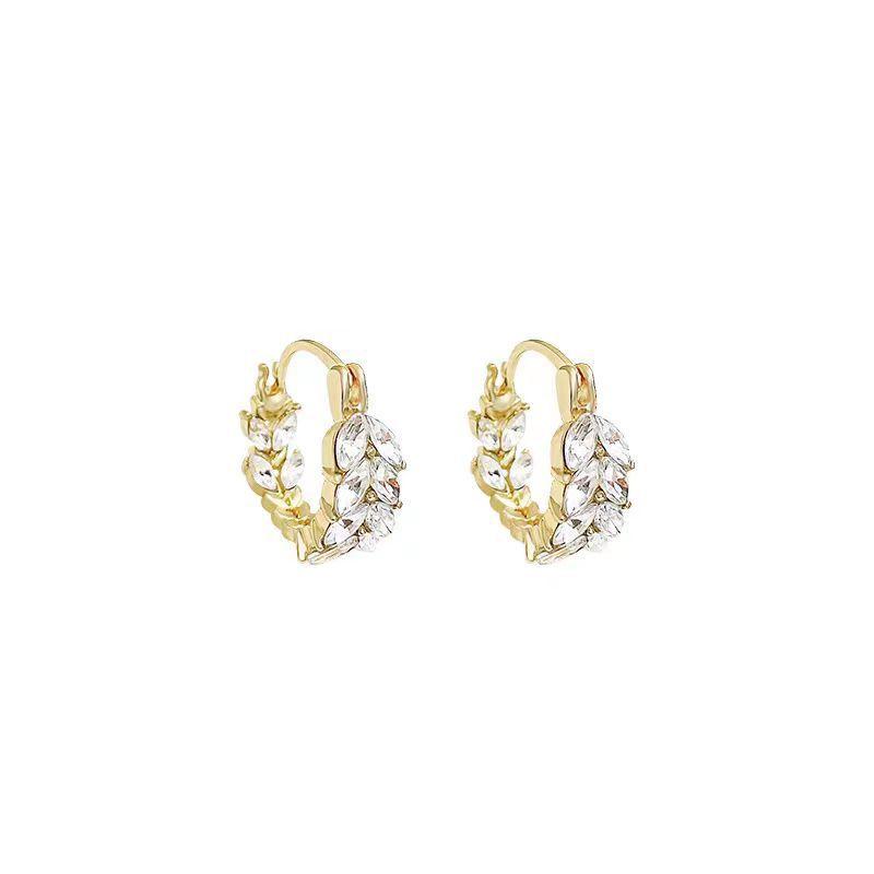 Super Flash Minimally Elegant Fashion Earrings