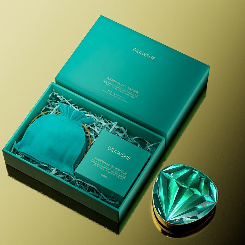 Peacock Blue Skin-Nourishing 3-in-1 BB Cushion Cream - Light, Lasting, and Concealing in Natural Tone.