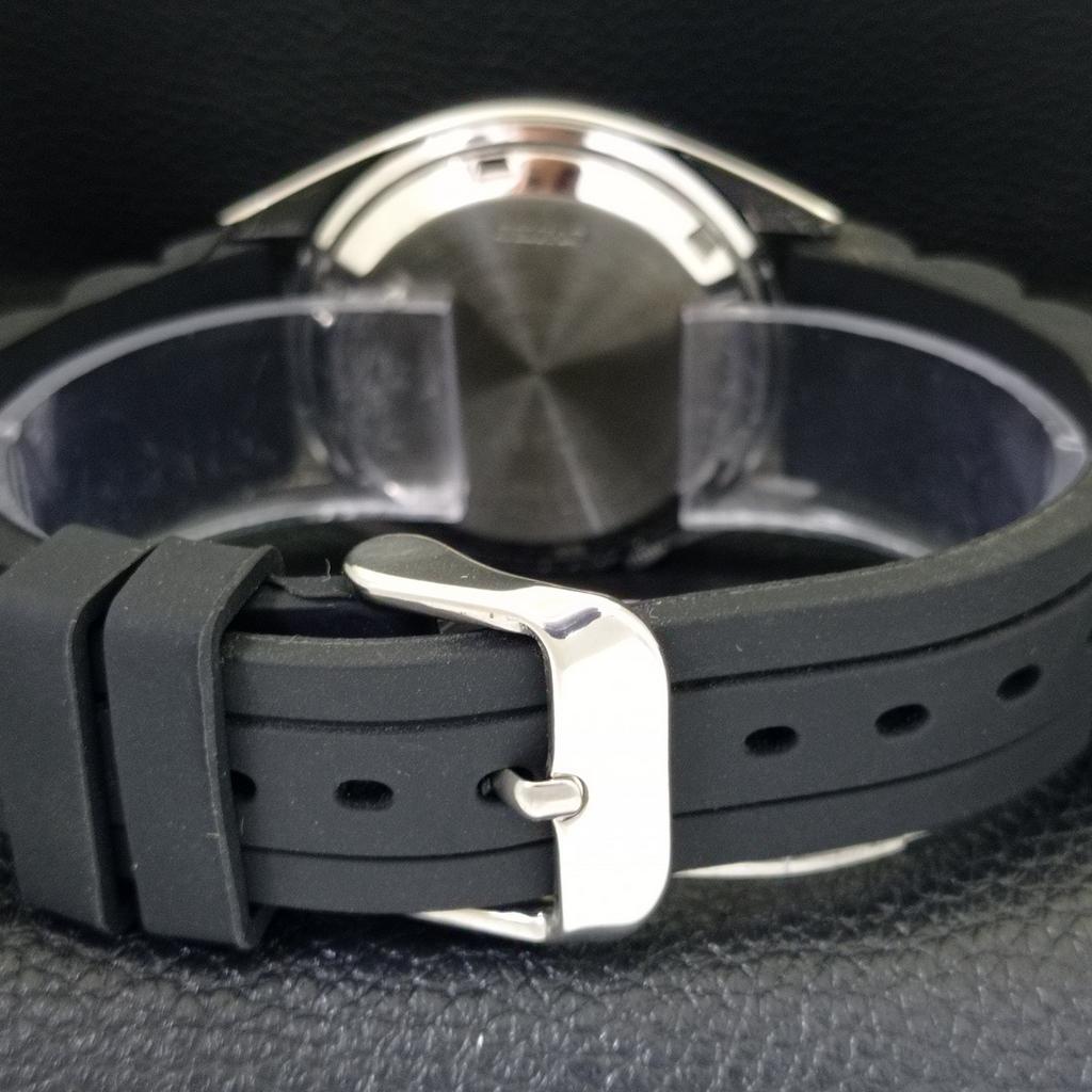 Seiko 5 AUTOMATIC JAPAN MENS 7009A VINTAGE BLACK COLOR DIAL WATCH A702342-5 R124-a702342