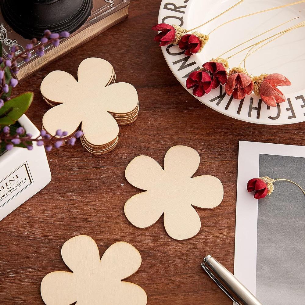 100pcs 3 Inch Unfinished Wooden Flower Cutouts Wooden Discs Crafts Blank Flower Shape Ornaments Embellishments Slices for DIY Projects Decoration