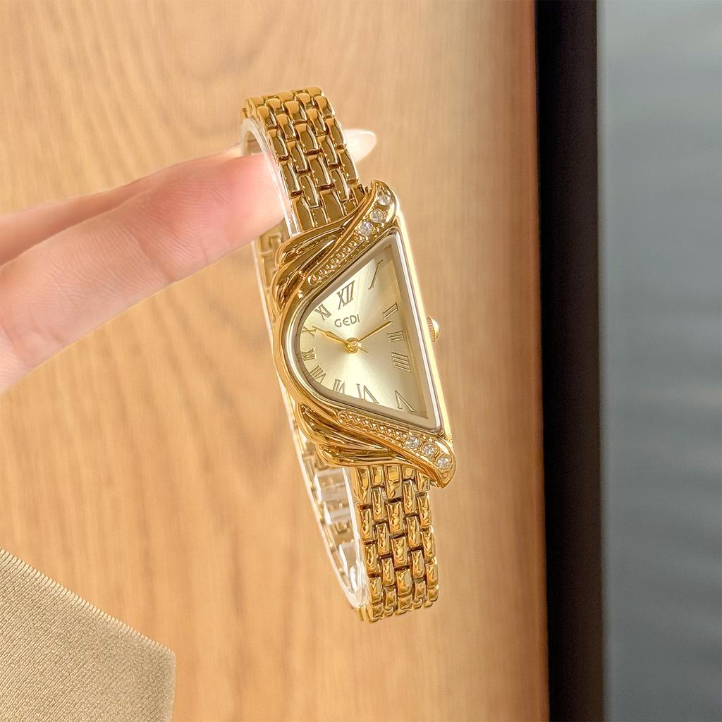 Retro Luxury Women's Watches Fashionable Asymmetrical Design, Premium Bracelet Style, Waterproof Quartz Timepiece, Perfect Gift