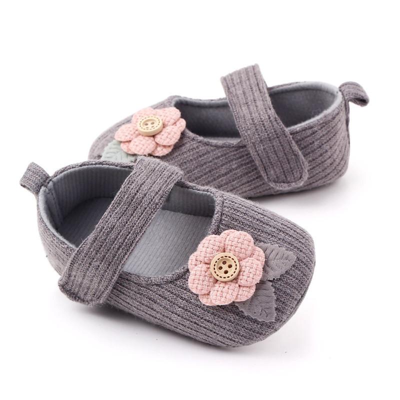 Baby Kleinkind Schuhe Baumwolle Rutschfeste Weiche Sohle Kleine Blumendekoration Kinder Indoor Strick-Sneaker