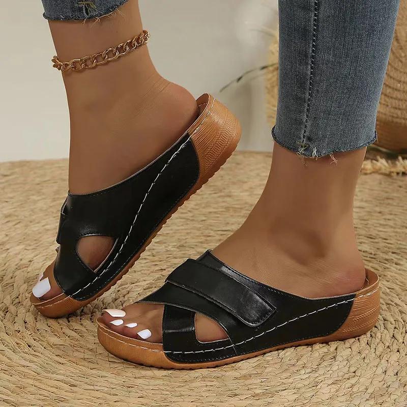 Fashion Silver Gold Platform Slippers Women Summer Hook Loop Wedges Rome Shoes Woman Med Heel Non-Slip Beach Shoes Sandals 2026