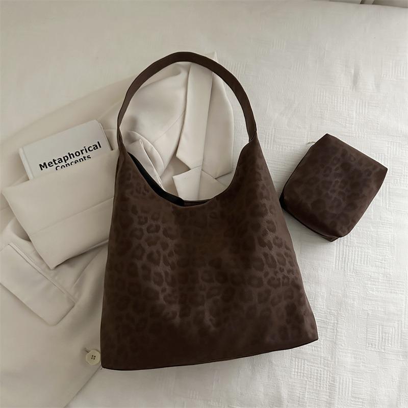 New autumn and winter personalized leopard print tote bag women's fashion large-capacity shopping bag portable child and mother bag
