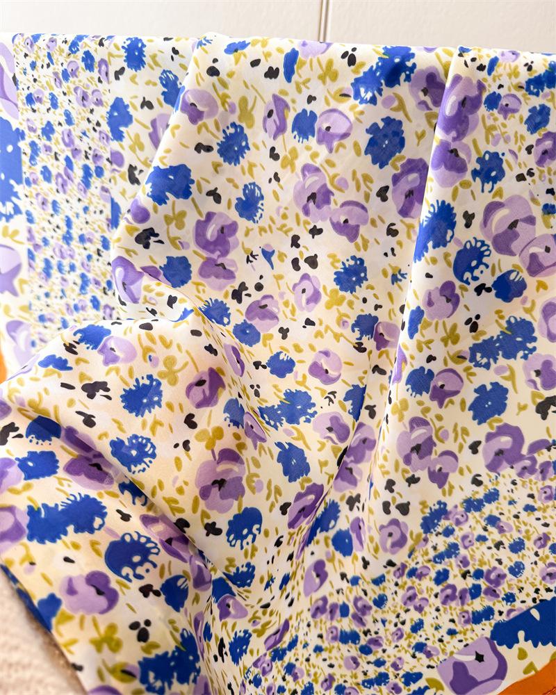 Ditsy Floral Print Square Silk Scarf Soft Satin Silk Shawl Vintage Bandana Neck Hair Headband Bag Wrist Wrap for Women Travel
