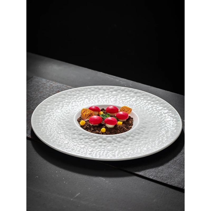 Ceramic White Cold Dish Plate High-grade Sense of Luxury Molecular Cuisine Restaurant Artistic Conception Fusion Dish Disc