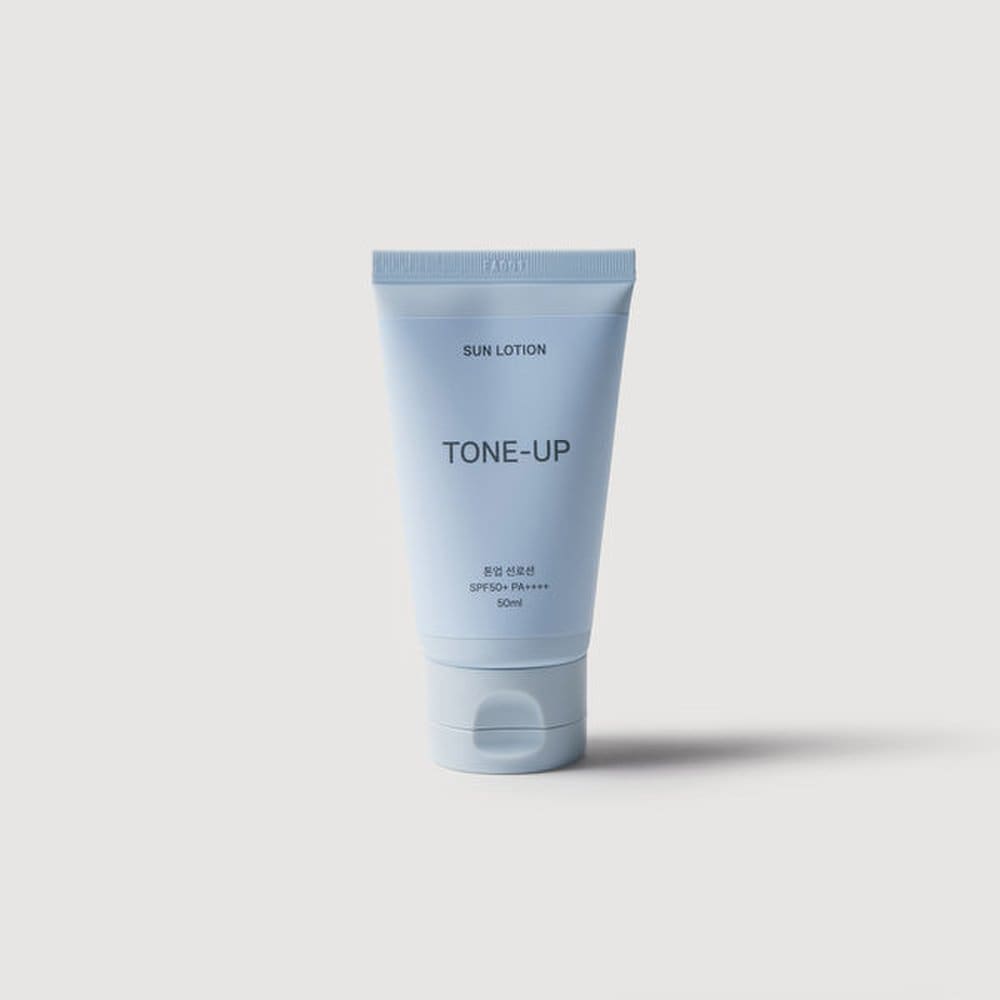 

Jaju Tone-Up Sun Lotion SPF50+ PA++++ 50ML