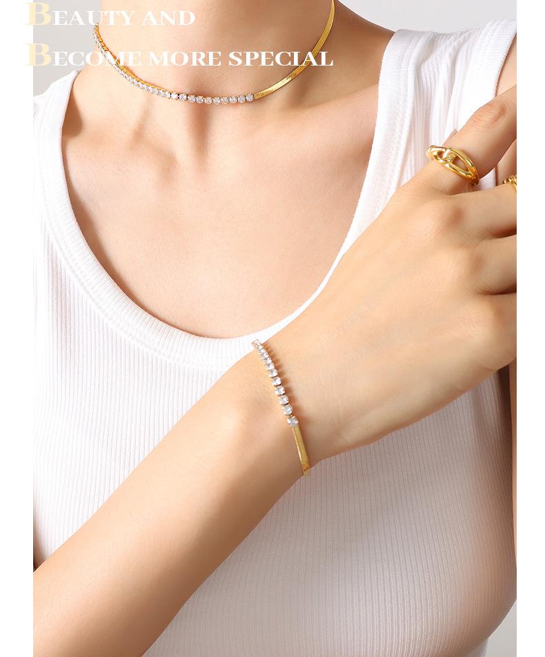 Gold-Plated Zirconia Inlaid Blade Chain Jewelry Set