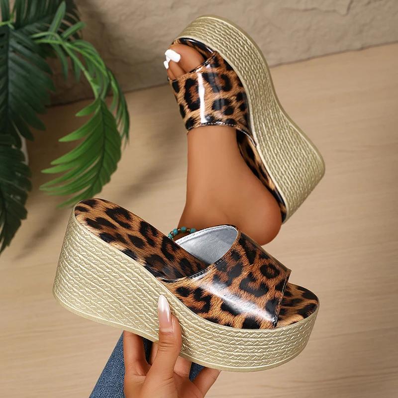 

Fashion Leopard Print Thick Bottom Wedge Sandals for Women Fashion Chunky Platform Slippers Woman Summer Peep Toe Non Slip Beach Slides 43 коричневый