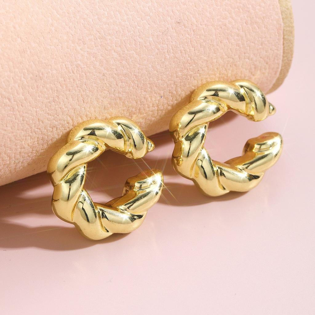 4Pcs Exaggerated Circle C-Shaped Large Ear Clip for Women Simple Chunky Gold Plated Thick Earrings Set Fashion Jewelry Gifts New