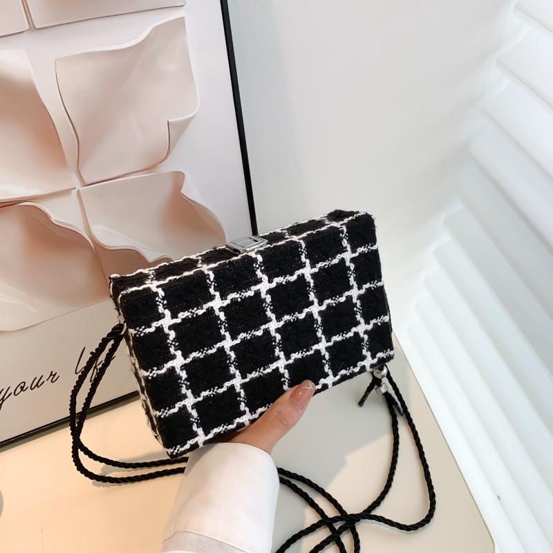 Chic Urban Style Ladies  Mini Box Bag 2022 Korean Fashion Shoulder Bag StyleB