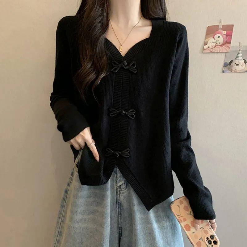 

Plus Size Chinese Frog Button V-Neck Knit Top - Loose Chic Design for Spring/Autumn L чёрный