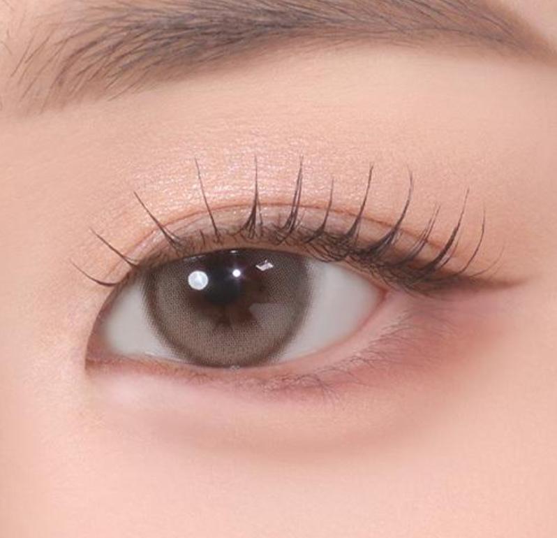 Too cool for school Smudging Triangular Eyeliner 8 Colors | Multi-Use Eye Pencil