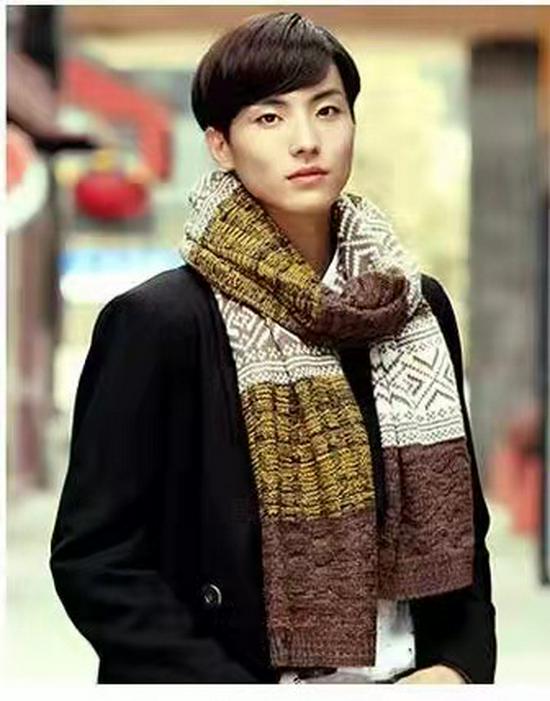 

Autumn & Winter Mixed Color Cable Knit Scarf - Fashionable, Versatile Mid-Length Neck Warmer for Men & Students Above 175cm