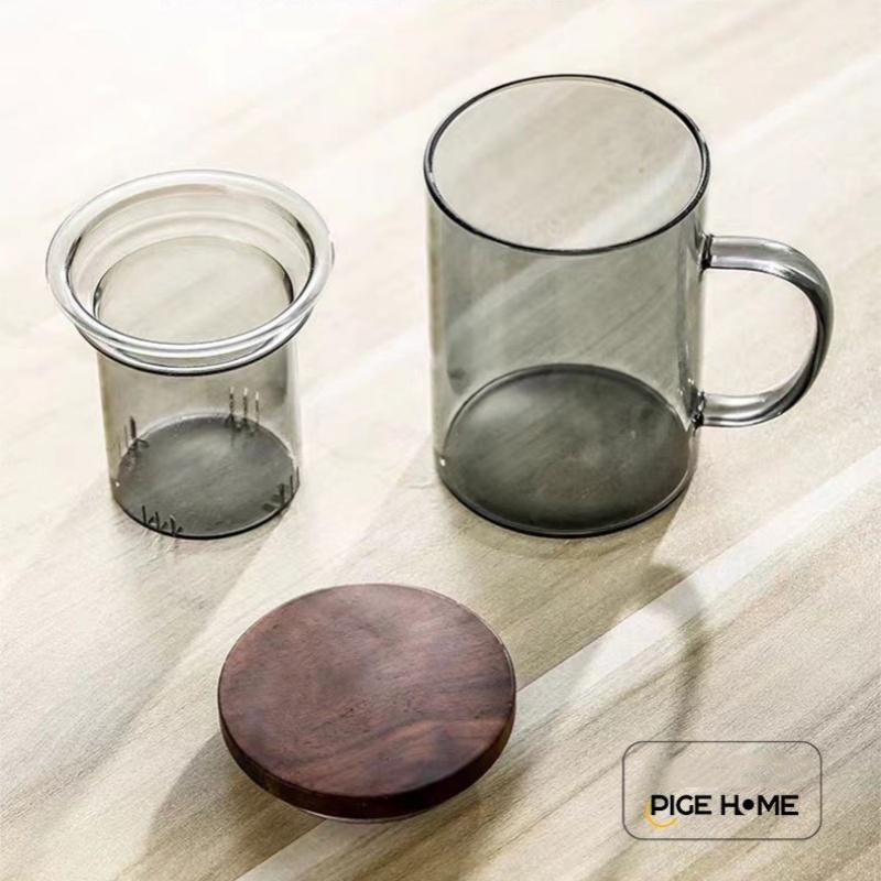 PIGE HOME 400ml Filter Cup Heat-resistant Glass Tea Cup with Filter and Wooden Lid Anti-scald Handle Glass Cup Drinking Cup