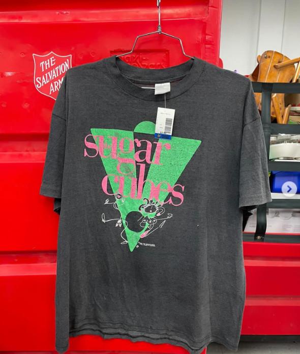 

Bjork The Sugar Cubes Basic Black 90s Cotton T-Shirt Tops tees Men s Women s All Size S