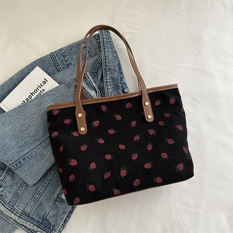 

2024 летняя новая портативная сумка-тоут большой вместимости красивая простая модная повседневная сумка через плечо в студенческом стиле чёрный