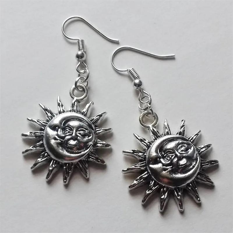 New Silver Color Sun And Moon Necklaces Chain Pair Of Celestial Best Friends Gift For Friend Long Necklaces Pendants Men Women