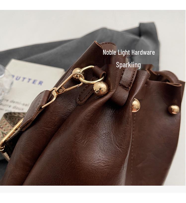 Versatile Korean High-End Bucket Bag: Spring & Autumn 2025 Wide Strap Crossbody Handbag for Women