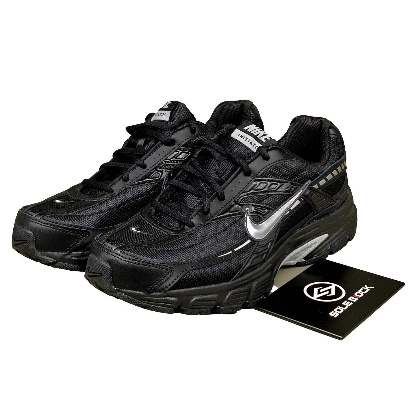 

Кроссовки мужские Nike Initiator Black Metallic Silver IB4595-001 EU 38.5 чёрный
