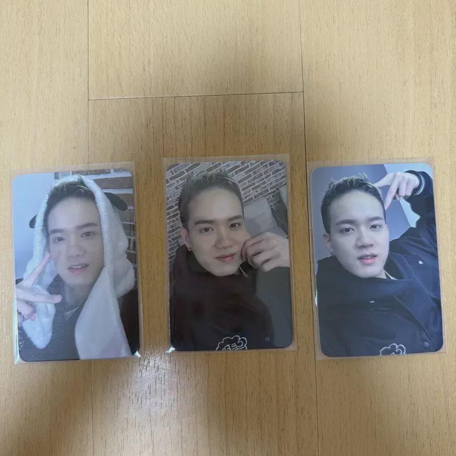 

Партия фотокарточек Btob Peniel для выпускного