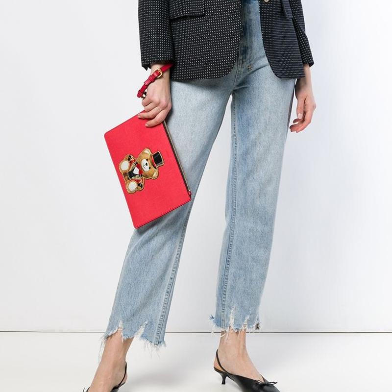 Moschino Logo Embossed Zipper Closure Bear Leather Wallet Clutch Women Wallets Red 7A8429-8210-1115
