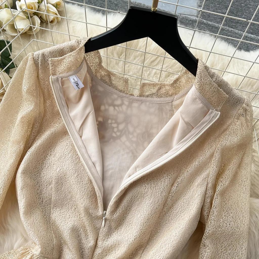 Neue Mode Französisch Elegante Spitze Blume Stickerei Vintage Party Kleid frauen Lange Sleeve Zipper Aushöhlen Midi Plissee Robe