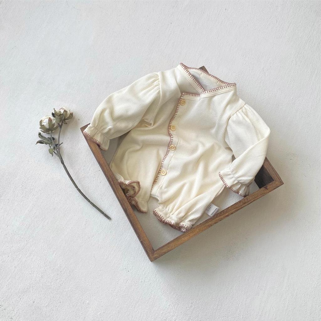 2026 Infant Waffle Lantern Sleeve Romper - Baby Girl Spring Outfit with Single-Breasted Design and Diaper Cover