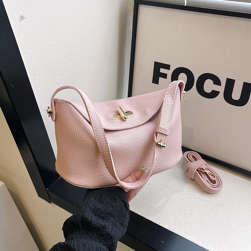 

Versatile super fire messenger bag women s 2025 new trendy fashion Korean bucket bag simple shoulder bag messenger bag розовый