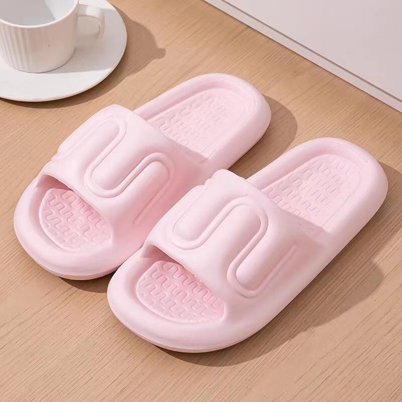 

Zhou Mushi Ultra-Soft EVA Cloud Comfort Slippers 40-41