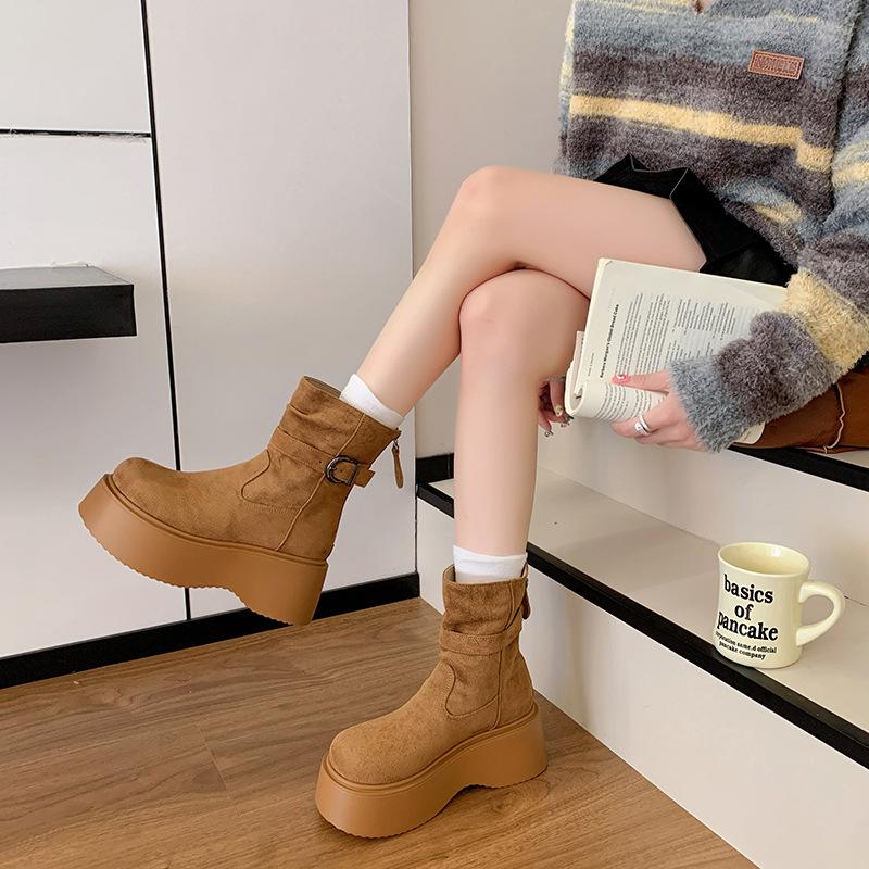 Retro Thick-soled Heightening Boots Women's 2025 Autumn New Versatile and Thin Short Boots British Wind Locomotive Martin Boots