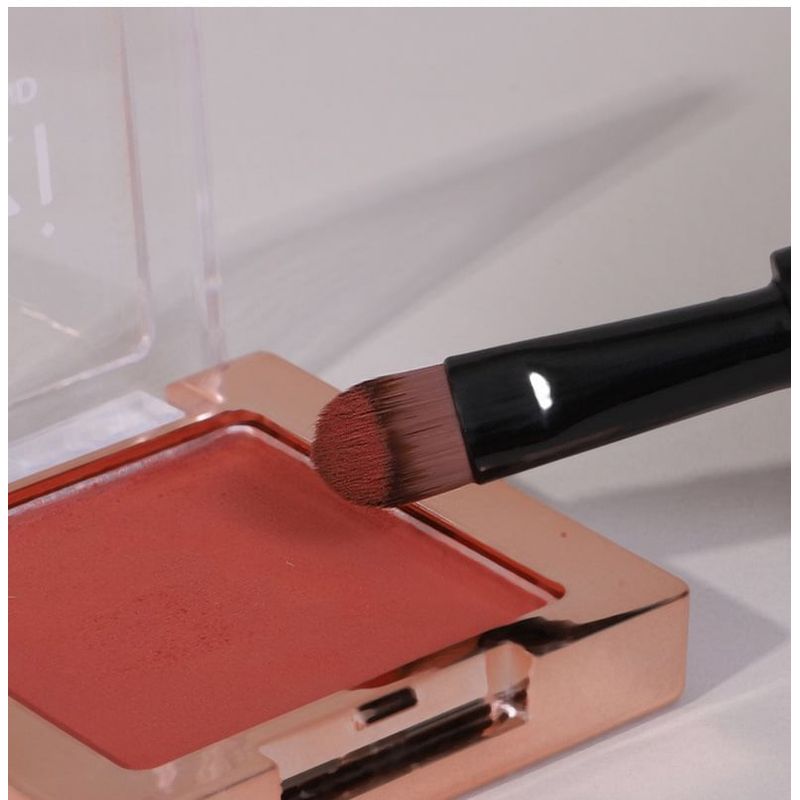 Violeta - Three In One Makeup Brush Set