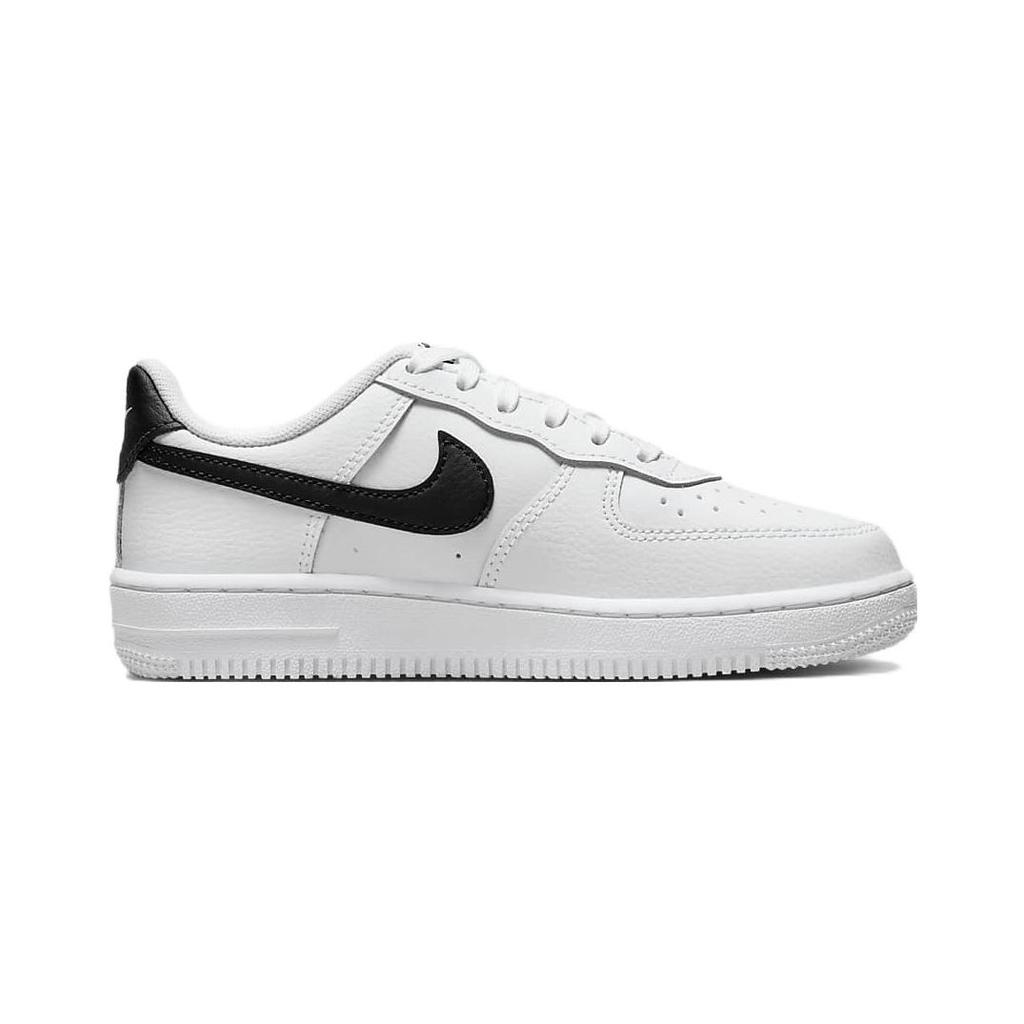 Nové Nike Air Force 1 SE 40. Protiskluzové Odolné proti opotřebení Nízké Skate boty Černé Bílé Dětské Věk 3 7 let FJ2887-100
