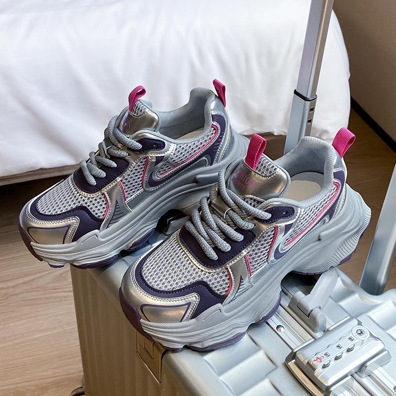 Jaro a Podzim Nové Dámské Boty Kůže Prodyšné Stříbrné Ležérní Boty Síťovina Silná Podrážka Měkká Podrážka Ultra Lehké Tenisky