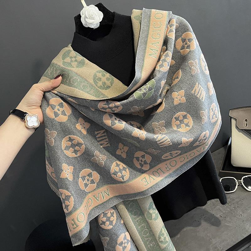 

Autumn and winter new printed imitation cashmere scarf women s dual-purpose air conditioner shawl new double-sided thickened scarf 190*65cm светло-серый