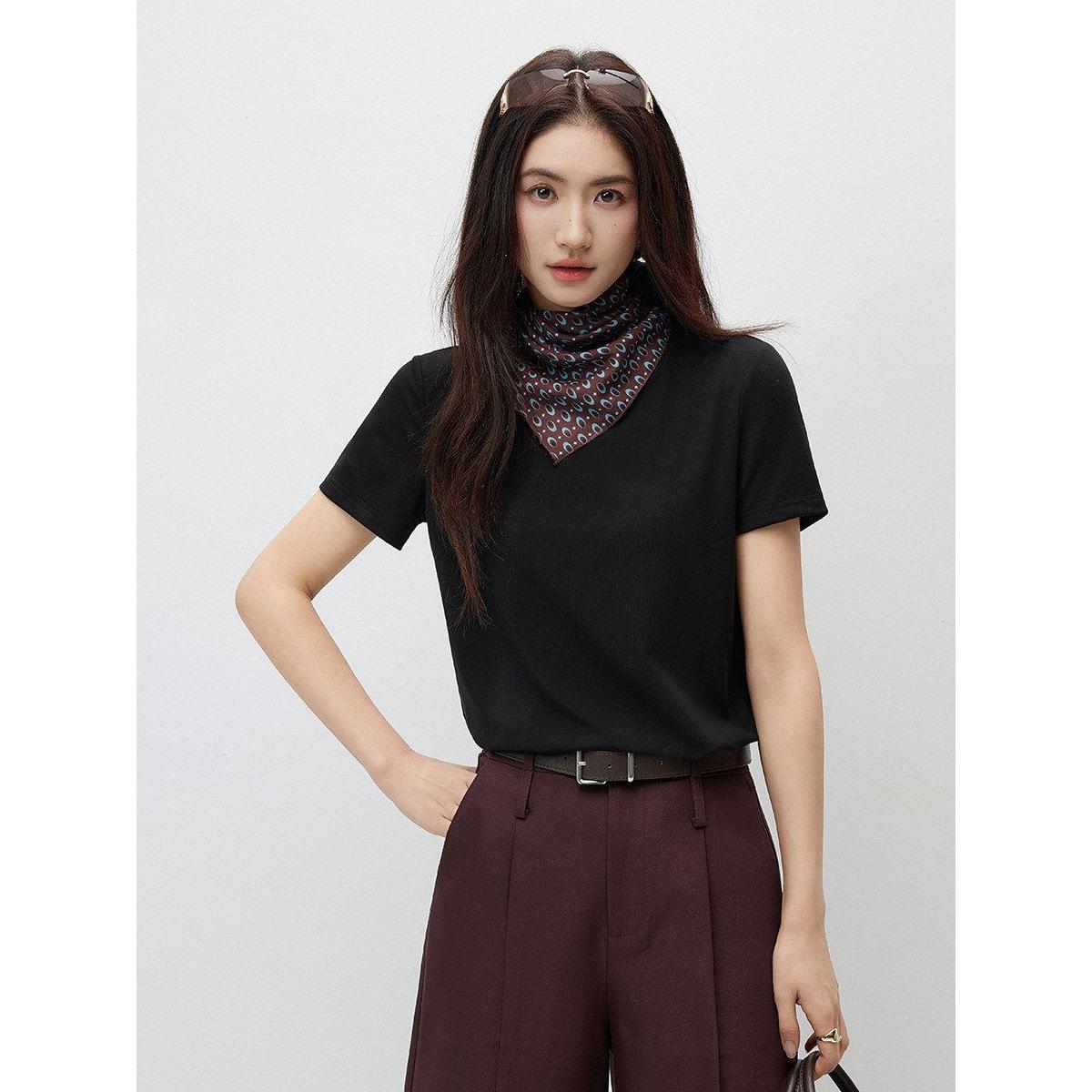 

Cool ice silk short-sleeved T-shirt women s spring and summer new solid color light plate black top 5xl（ 90-100kg ）