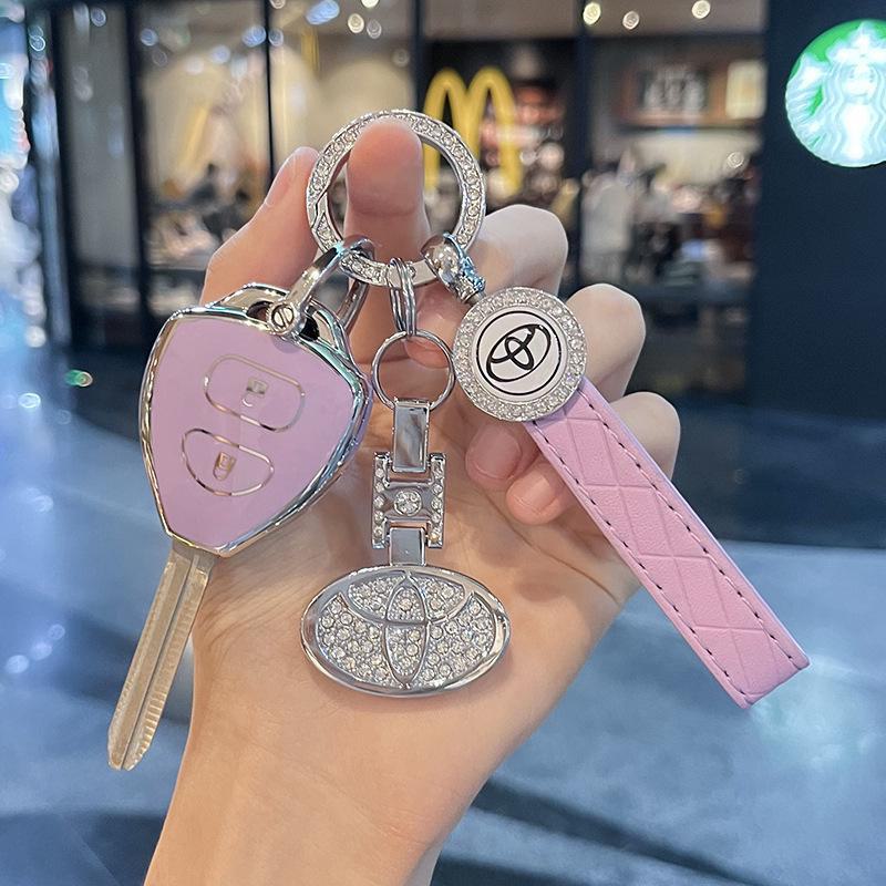 

Корпус автомобильного ключа для Toyota RAV4, Corolla, Crown, Reiz, Prado 2700 - идеально подходит для старых моделей. Standard