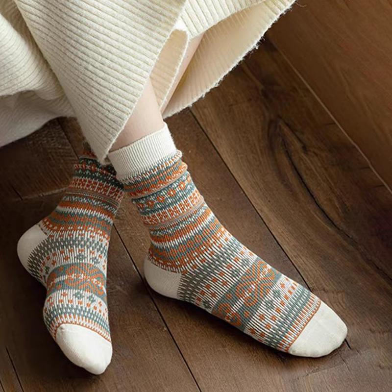 Japanese Retro Ethnic Style Maillard Fair Island Warm Knitted Socks For Women
